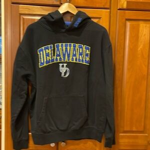 University of Delaware hoodie size Large